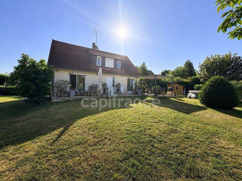 Maison 6 pièces 138 m² · à Saint-Georges-sur-Baulche · 138 m² · 267 500 €