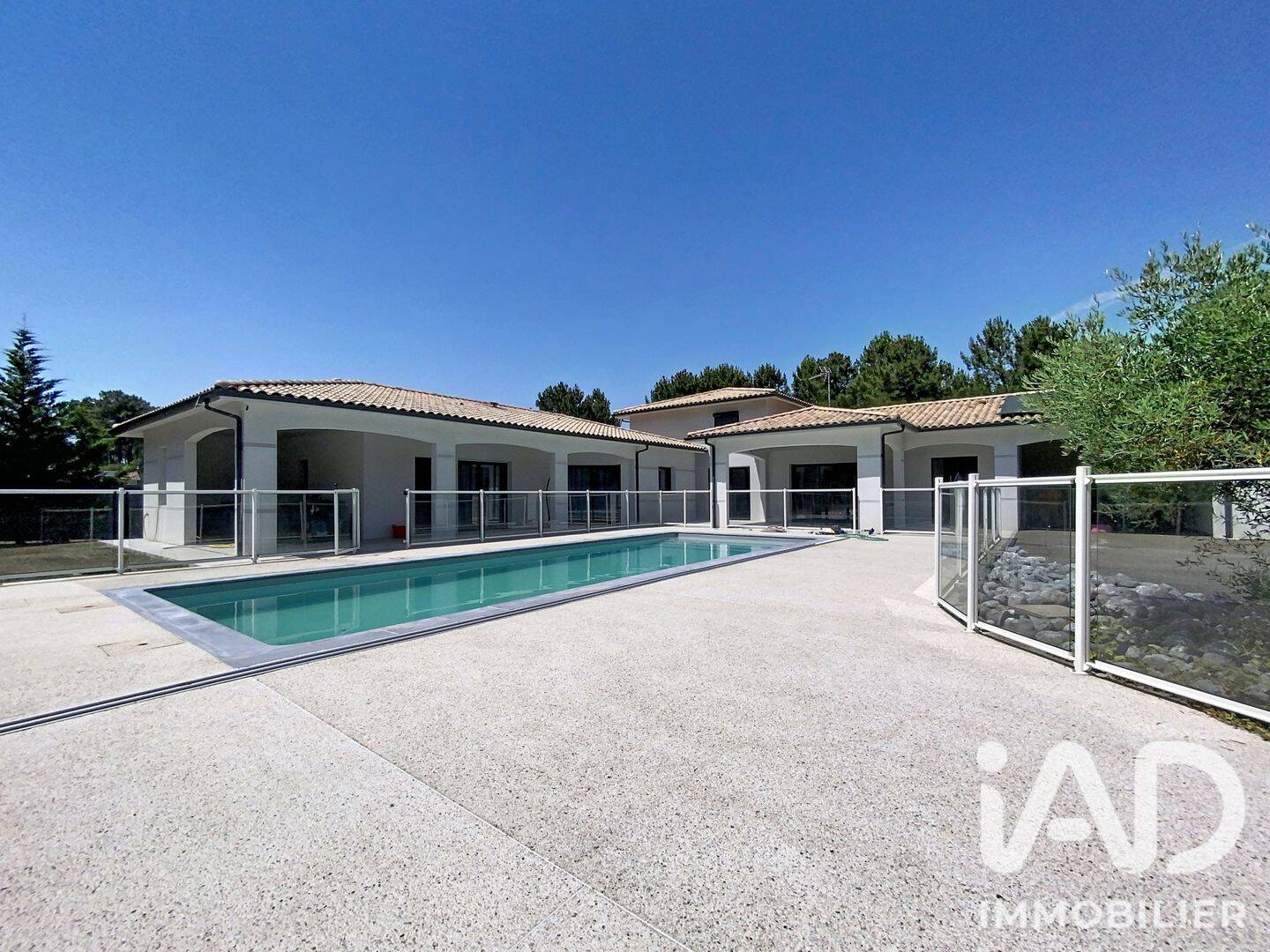 Maison 10 pièces 236 m² · à Langon · 236 m² · 799 000 €