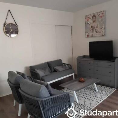 Appartement à louer 550 € 1 pièce 2 chambres 13 m² 2ème étage La Pierre Heuzé Caen 14000