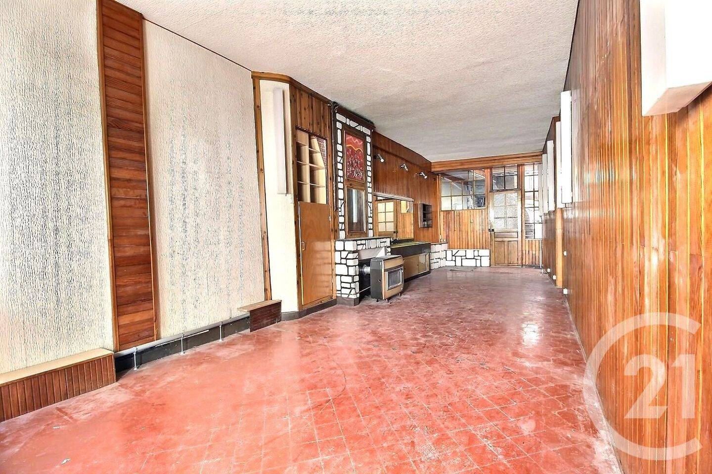 Maison 5 pièces 117 m² · à Château-Thierry · 117 m² · 61 000 €