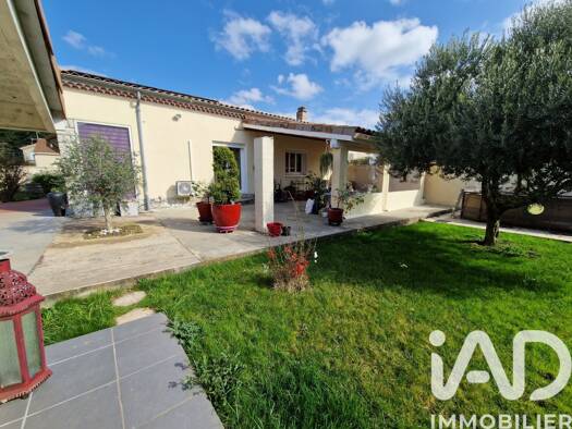 Maison de plain-pied à vendre 275 000 € 5 pièces 3 chambres 90 m² 705 m² de terrain Le Pouzin 07250