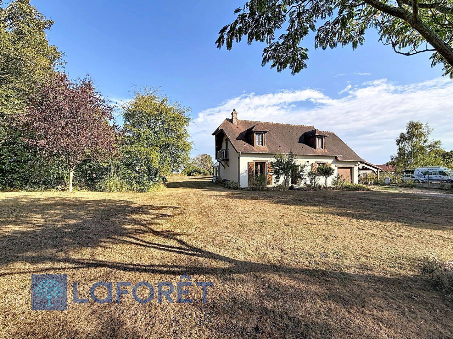 Maison 6 pièces 131 m² · à Mesnils-sur-Iton · 131,2 m² · 223 400 €
