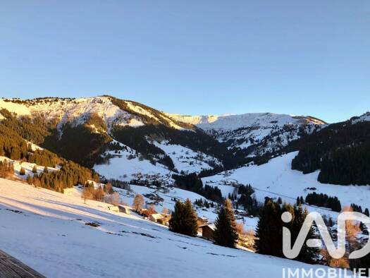 Appartement à vendre 159 500 € 1 pièce 26 m² Étage 2/3 Notre-Dame-de-Bellecombe 73590