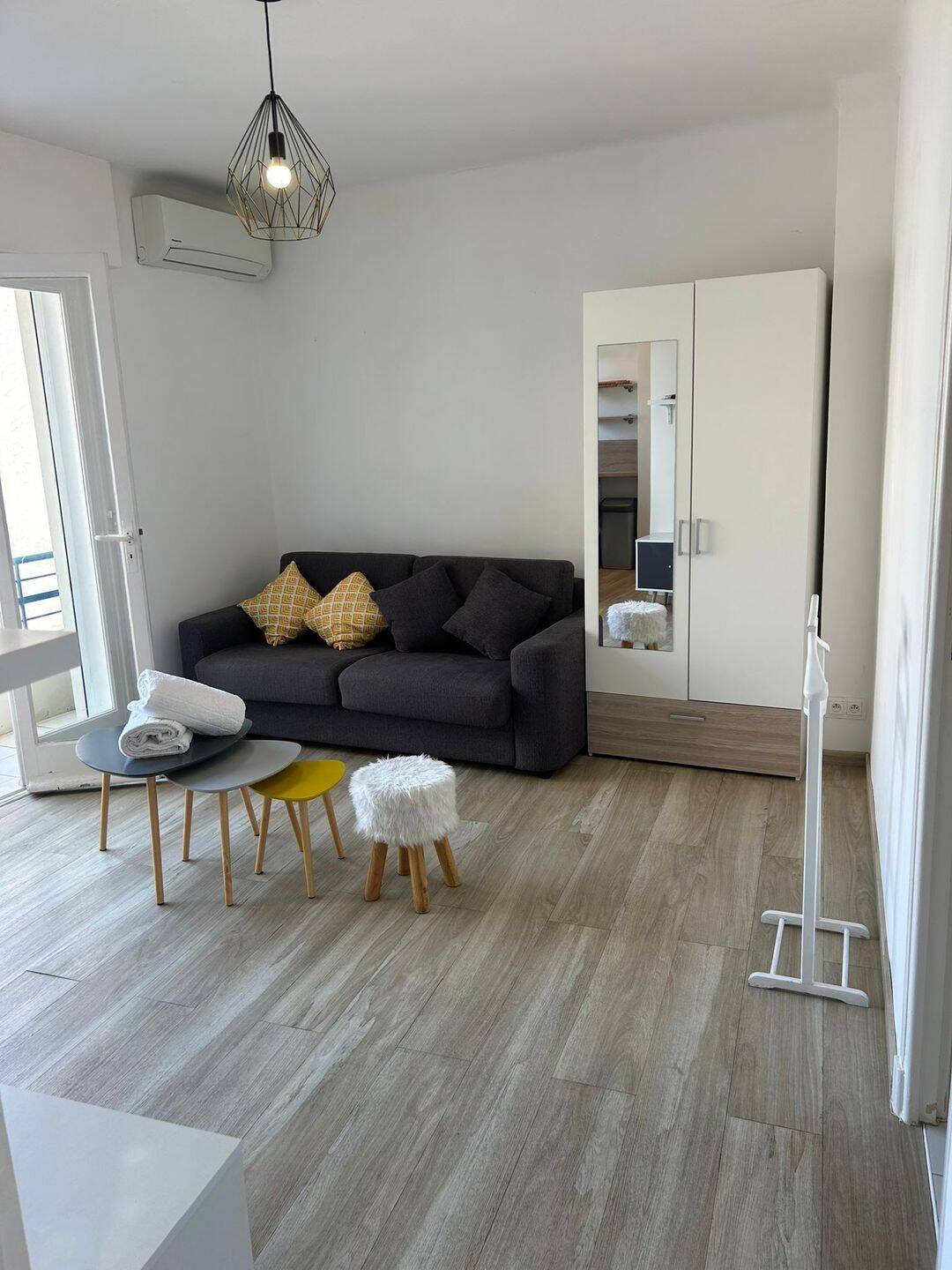Appartement 1 pièce 25 m² · à Antibes · 25 m² · 1 000 €