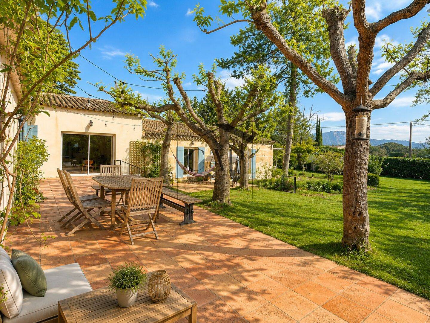 Maison 7 pièces 194 m² · à Aix-en-Provence · 194 m² · 1 090 000 €