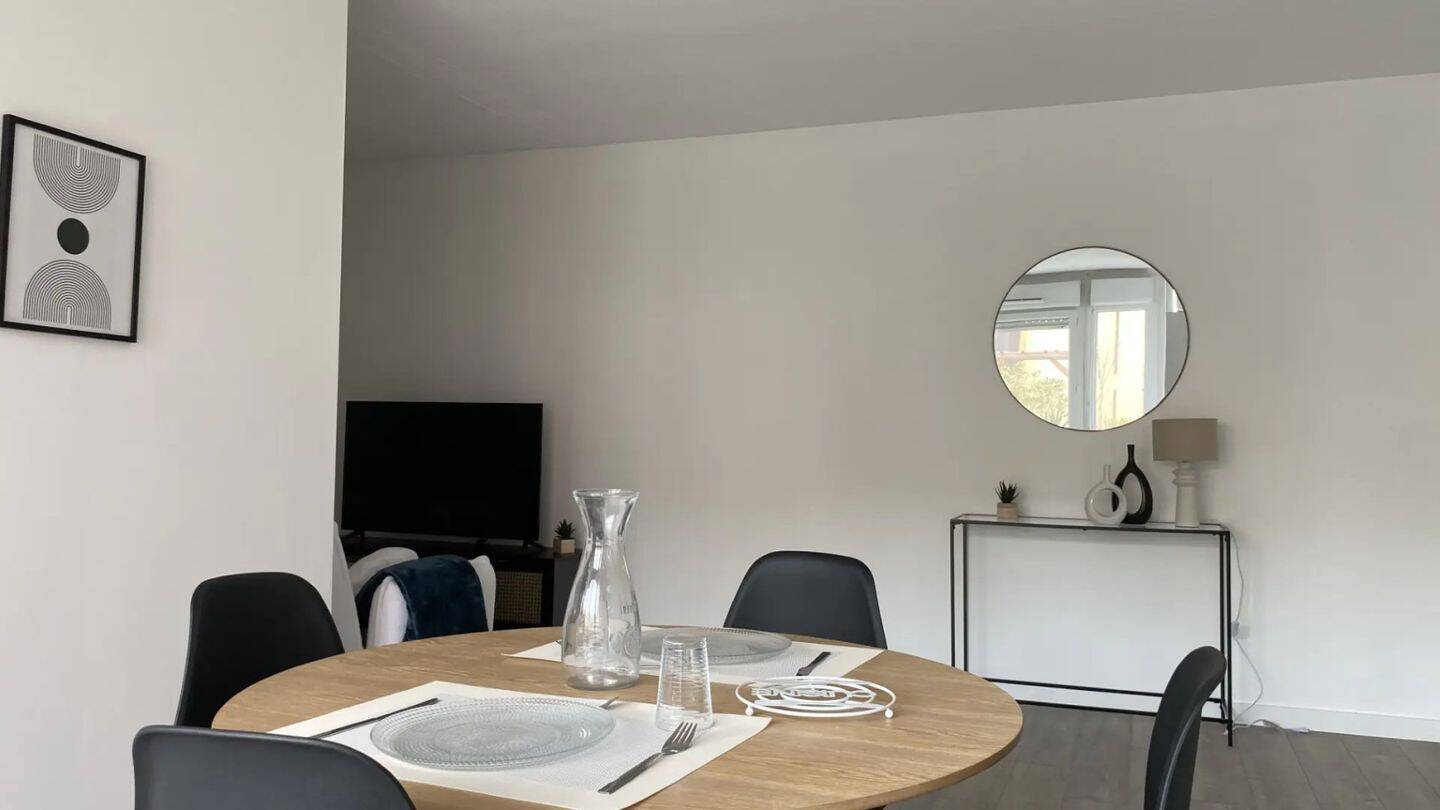 5 pièces 110 m² · à Talence · 110 m² · 500 €/mois
