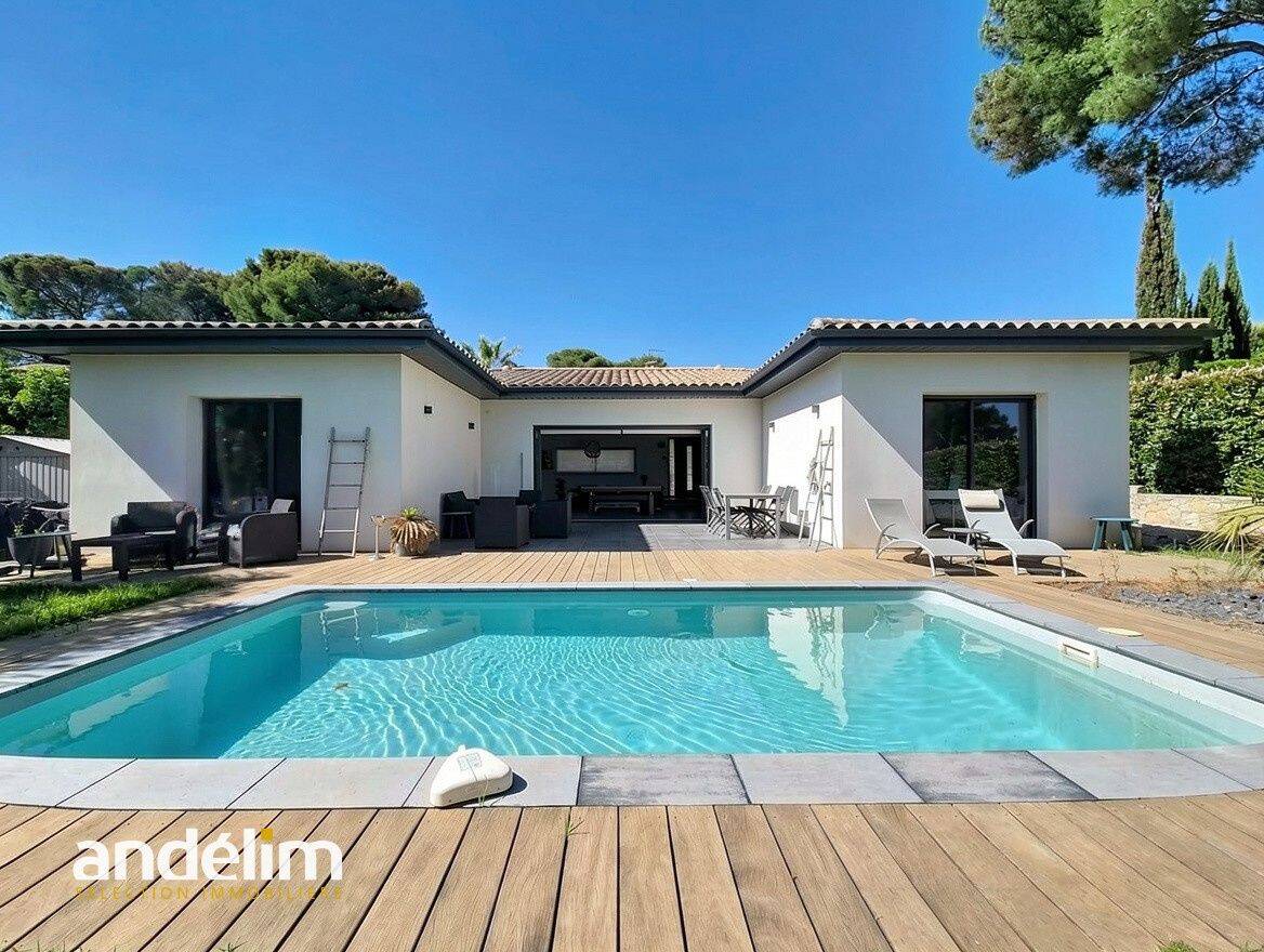 Maison 4 pièces 140 m² · à Saint-Raphaël · 140 m² · 915 000 €