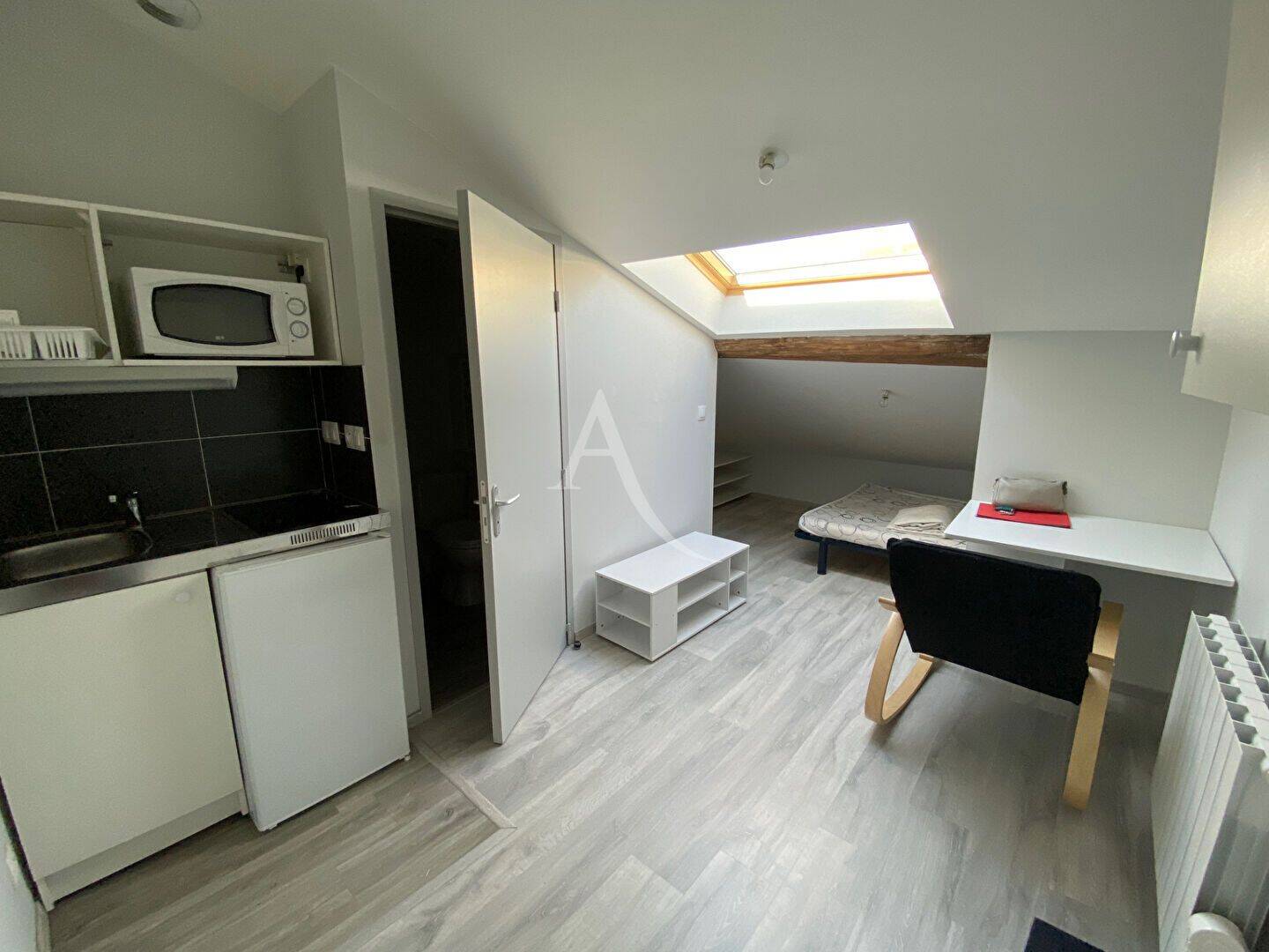 Appartement 1 pièce 13 m² · à Bourg-en-Bresse · 13 m² · 350 €