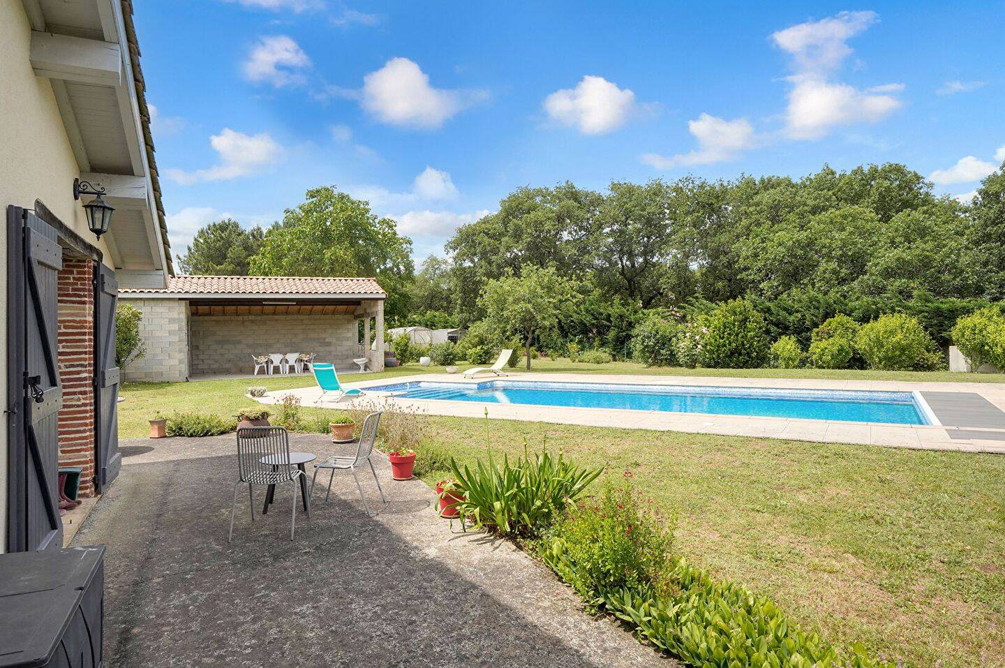 Maison 9 pièces 209 m² · à Castelnau-d'Estrétefonds · 209 m² · 549 000 €