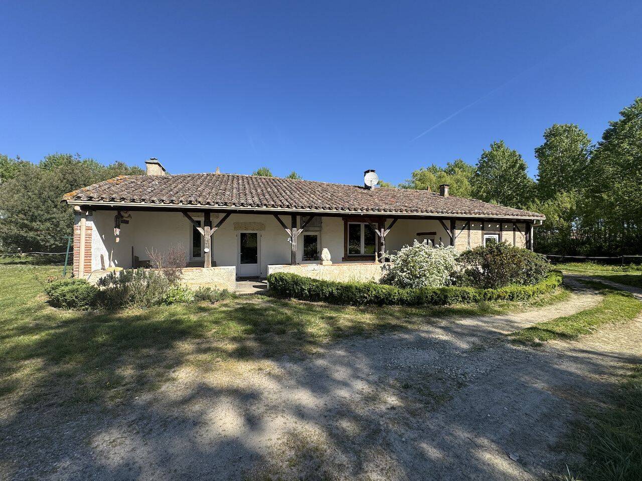 Maison 5 pièces 165 m² · à Castelmoron-sur-Lot · 165 m² · 276 500 €