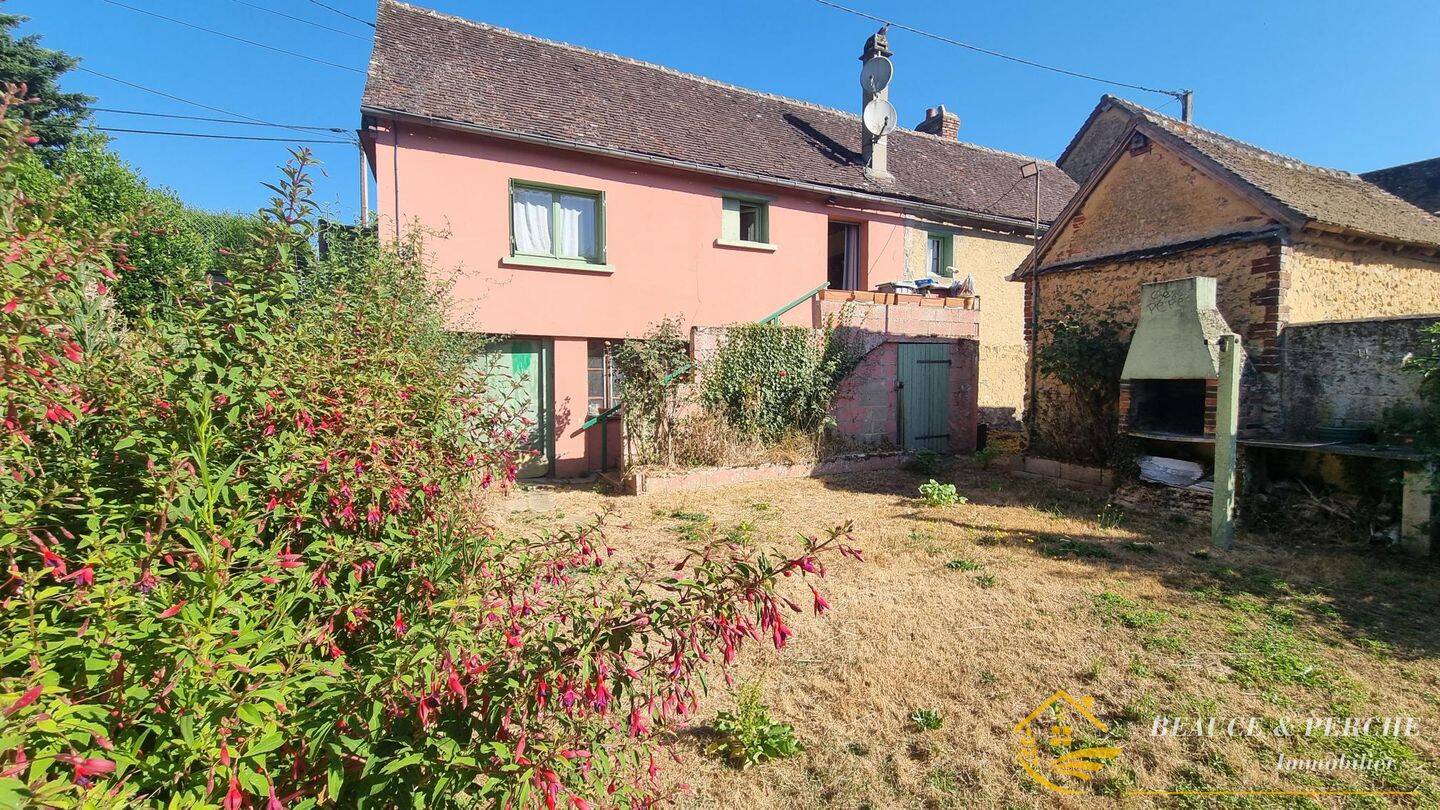 Maison 3 pièces 51 m² · à Illiers-Combray · 51 m² · 75 000 €
