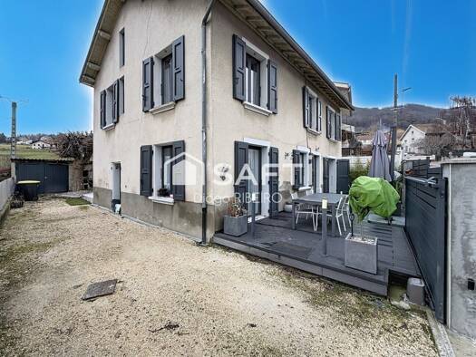 Maison à vendre 320 000 € 5 pièces 4 chambres 134 m² 700 m² de terrain La Murette 38140