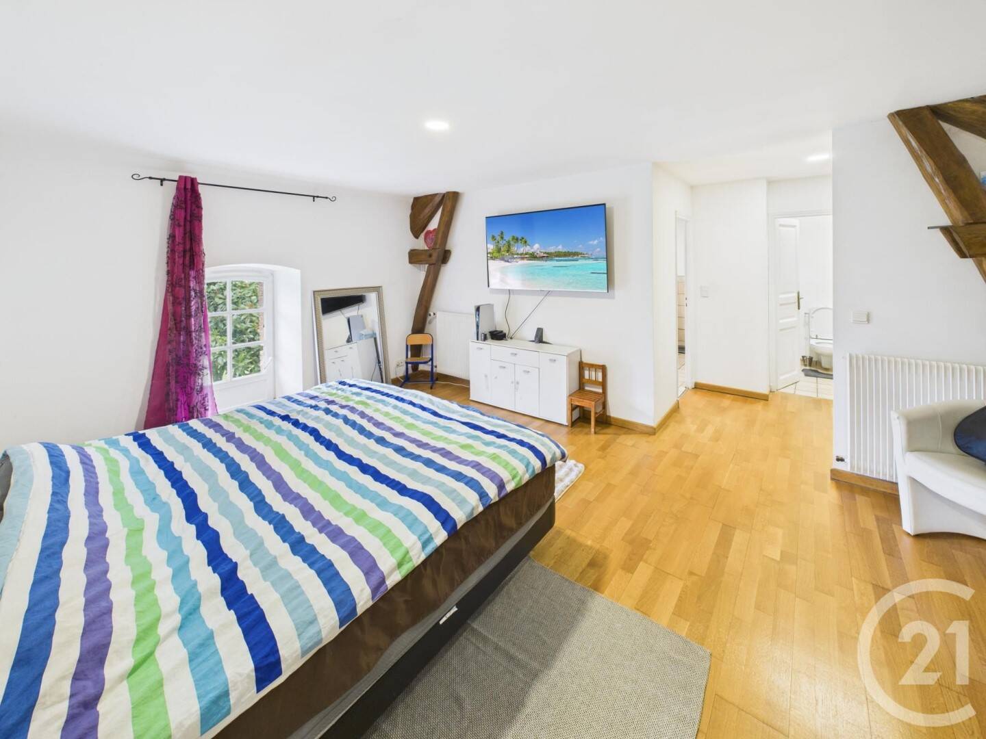 Maison 12 pièces 361 m² · à Épernon · 361 m² · 735 000 €