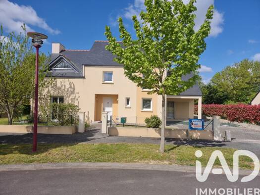 Maison à vendre 255 000 € 5 pièces 4 chambres 150 m² 708 m² de terrain Loireauxence 44370