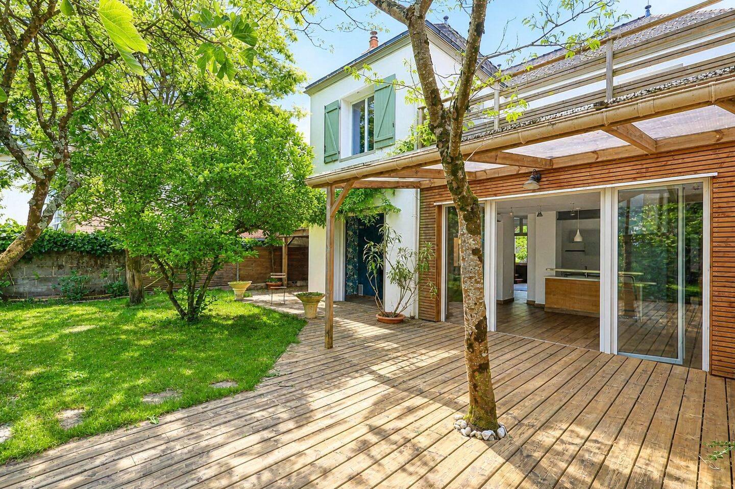 Maison 8 pièces 180 m² · à Nantes · 180 m² · 749 000 €