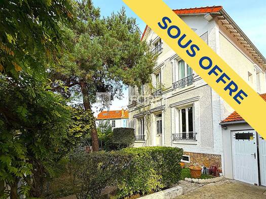 Maison à vendre 1 190 000 € 6 pièces 4 chambres 133 m² 251 m² de terrain Porte Jaune Garches 92380