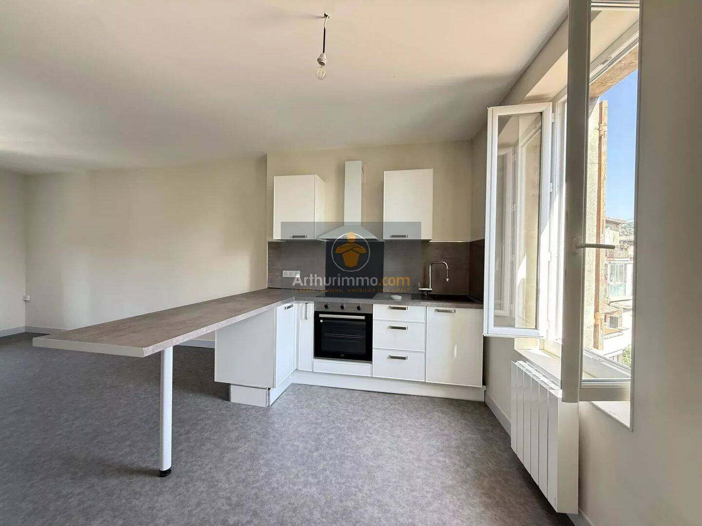 Appartement 3 pièces 51 m² · à Apt · 51,3 m² · 700 €