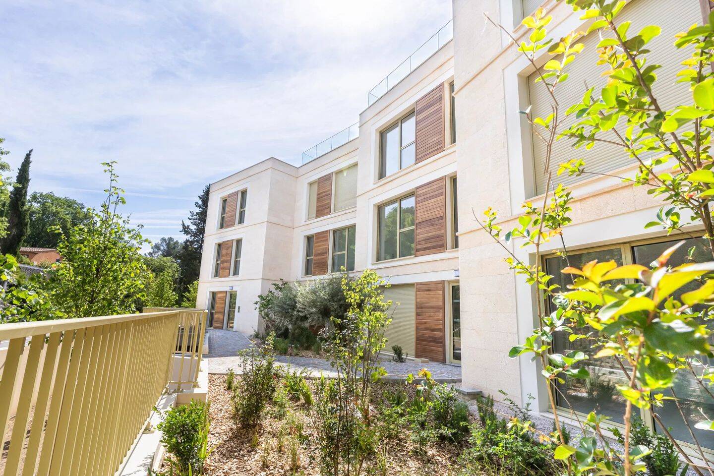 Appartement 3 pièces 73 m² · à Aix-en-Provence · 72,6 m² · 449 000 €
