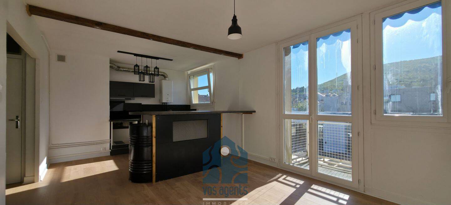 Appartement 4 pièces 67 m² · à Clermont-Ferrand · 66,5 m² · 90 000 €