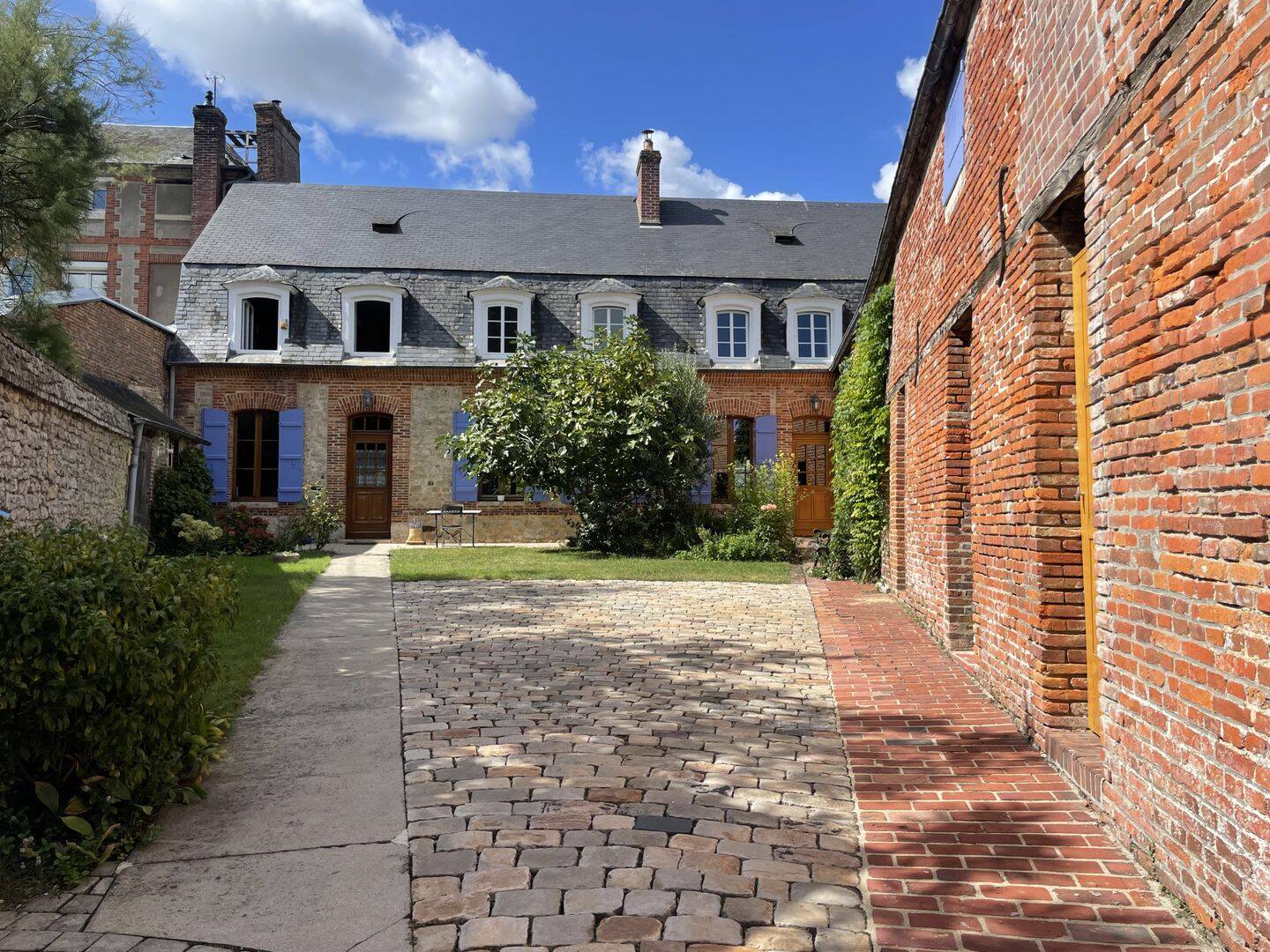 Maison 7 pièces 167 m² · à Gournay-en-Bray · 167 m² · 364 000 €
