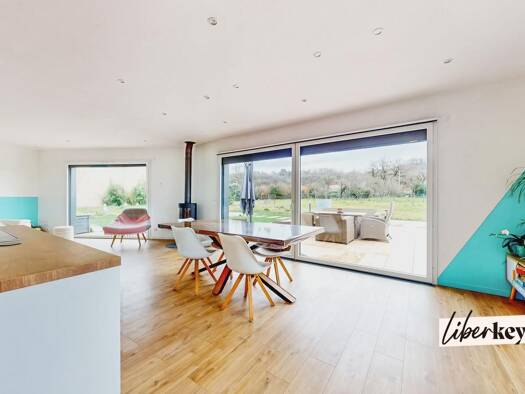 Maison à vendre 379 000 € 5 pièces 4 chambres 122 m² 7 800 m² de terrain Terre-Clapier 81120