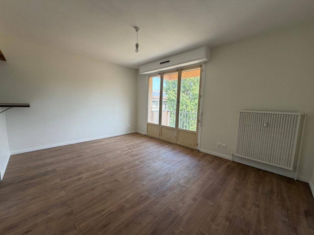 Appartement 1 pièce 27 m² · à La Mulatière · 26,9 m² · 650 €