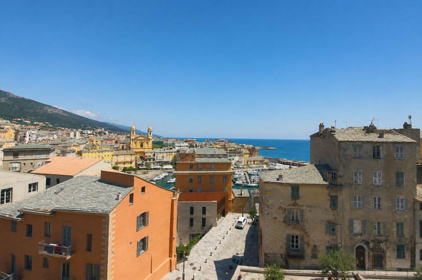 Appartement 3 pièces 60 m² · à Bastia · 60 m² · 232 000 €