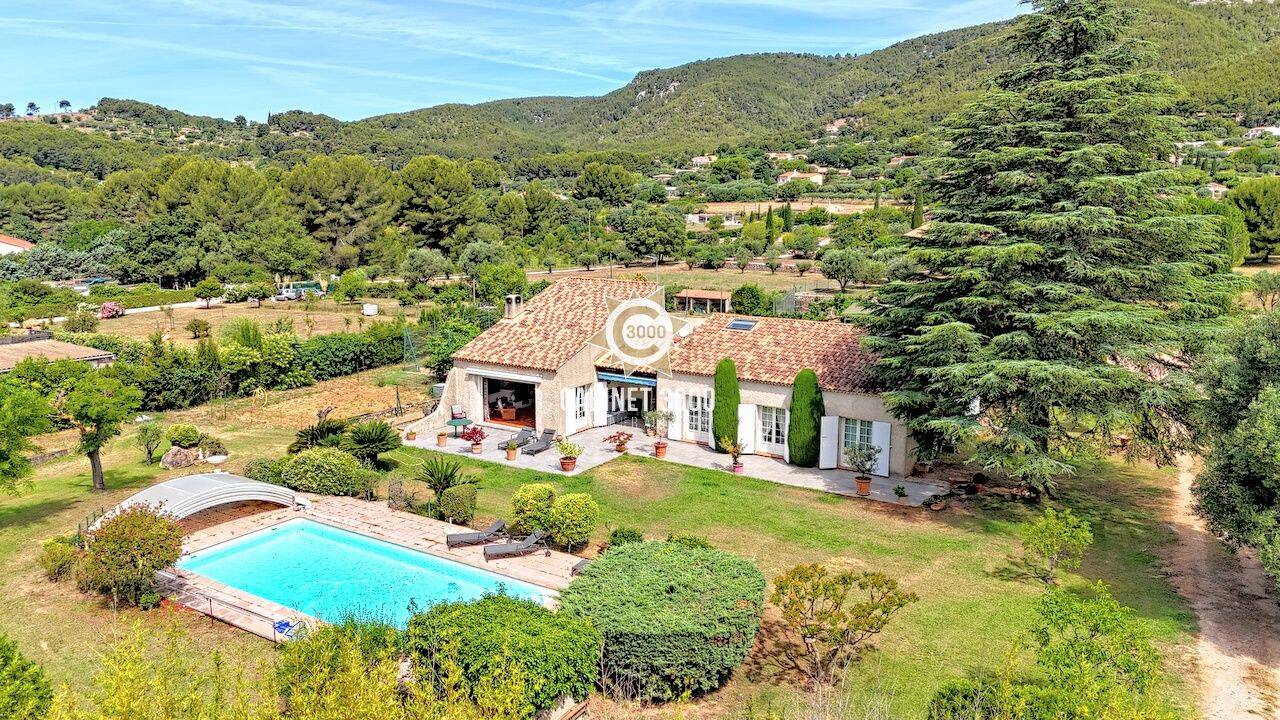 Maison 7 pièces 200 m² · à Sanary-sur-Mer · 200 m² · 1 560 000 €