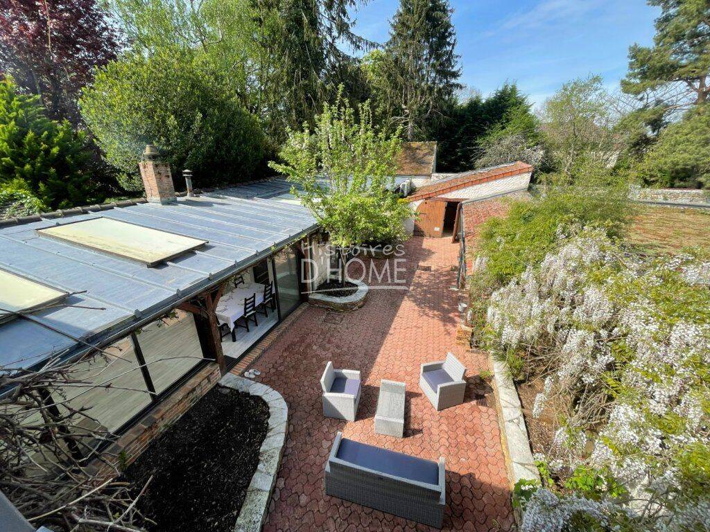 Maison 7 pièces 239 m² · à Voinsles · 239 m² · 317 000 €