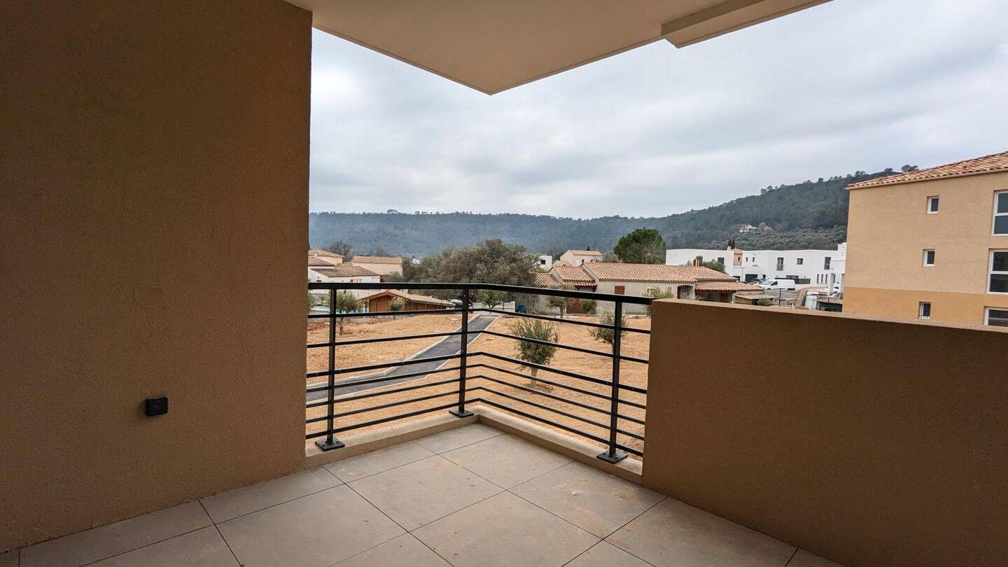 Appartement 2 pièces 43 m² · à Le Luc · 43 m² · 601 €
