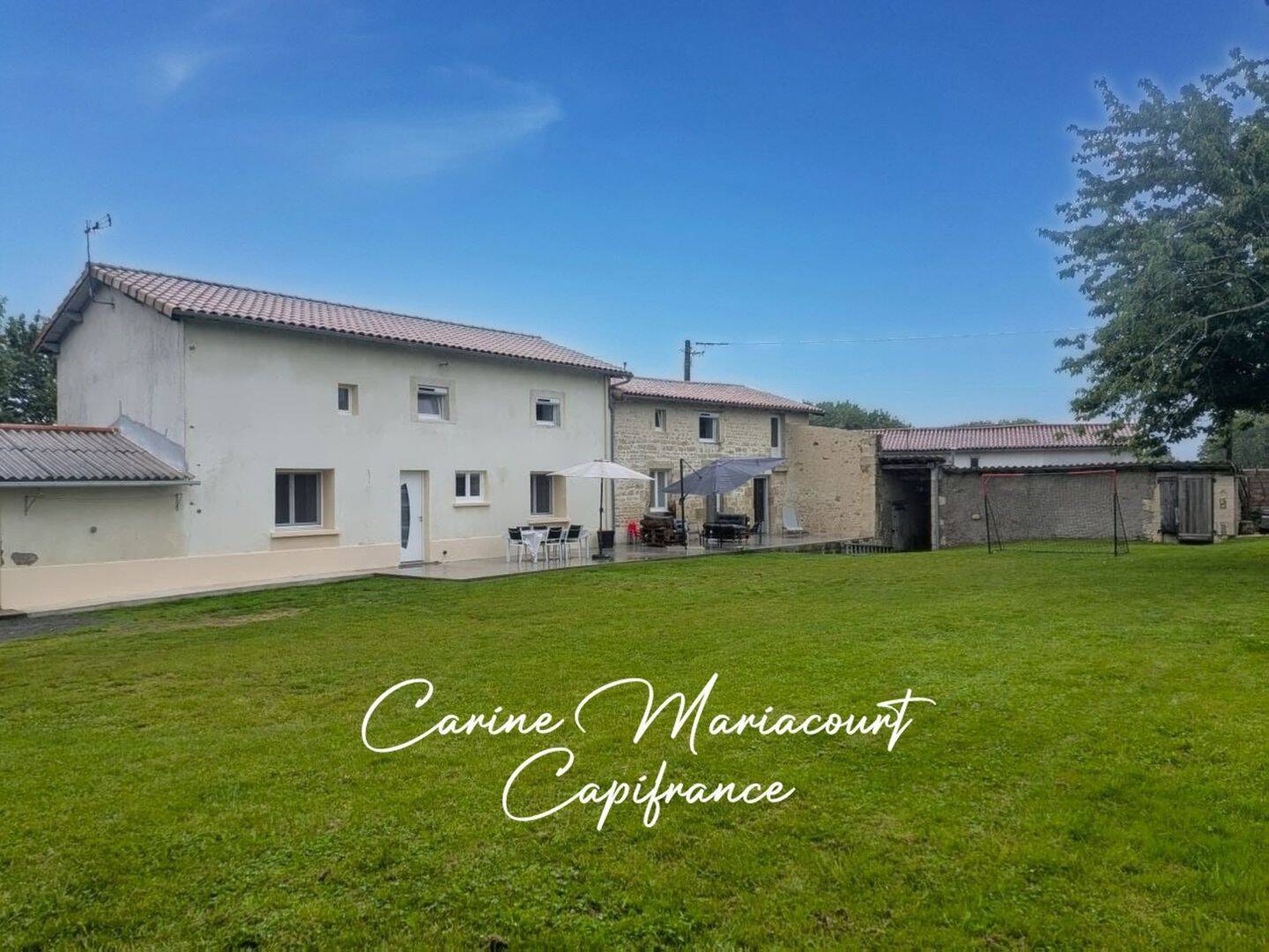 Maison 6 pièces 208 m² · à Souvigné · 208 m² · 259 500 €