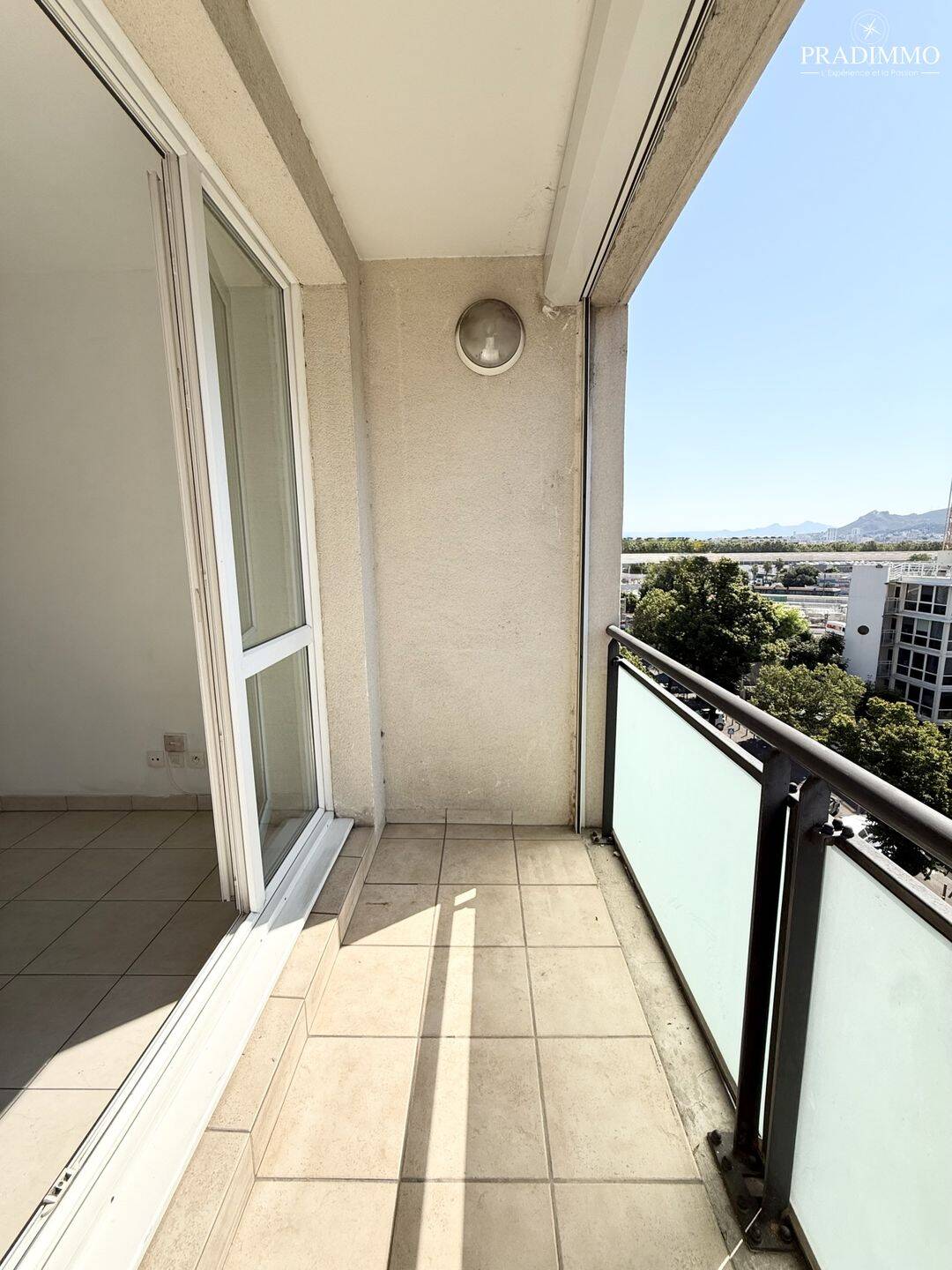 Appartement 2 pièces 35 m² · à Marseille 8ème Arrondissement · 34,5 m² · 145 000 €