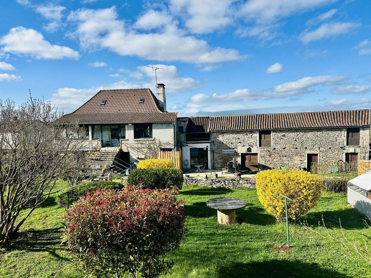 Maison 4 pièces 111 m² · à Varaire · 111 m² · 249 100 €