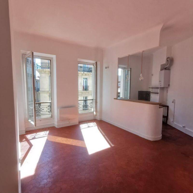 Appartement 2 pièces 58 m² · à Marseille 6ème Arrondissement · 58 m² · 840 €