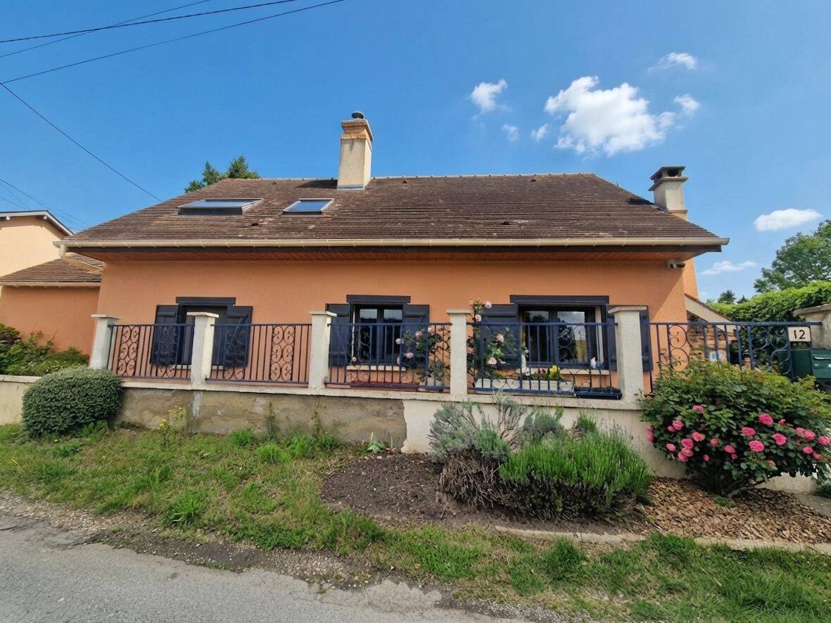 Maison 3 pièces 89 m² · à Saint-Lubin-des-Joncherets · 89 m² · 163 000 €
