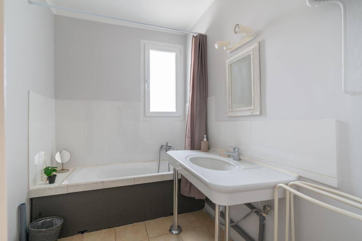 Appartement 2 pièces 45 m² · à Annecy · 45 m² · 1 050 €/mois