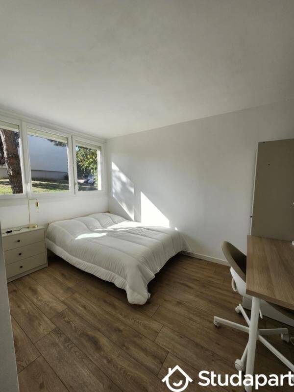 1 pièce 11 m² · à Cholet · 11 m² · 490 €