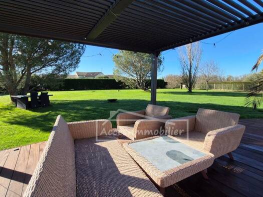 Maison de plain-pied à vendre 468 000 € 5 pièces 4 chambres 130 m² 3 445 m² de terrain Montastruc-la-Conseillère 31380