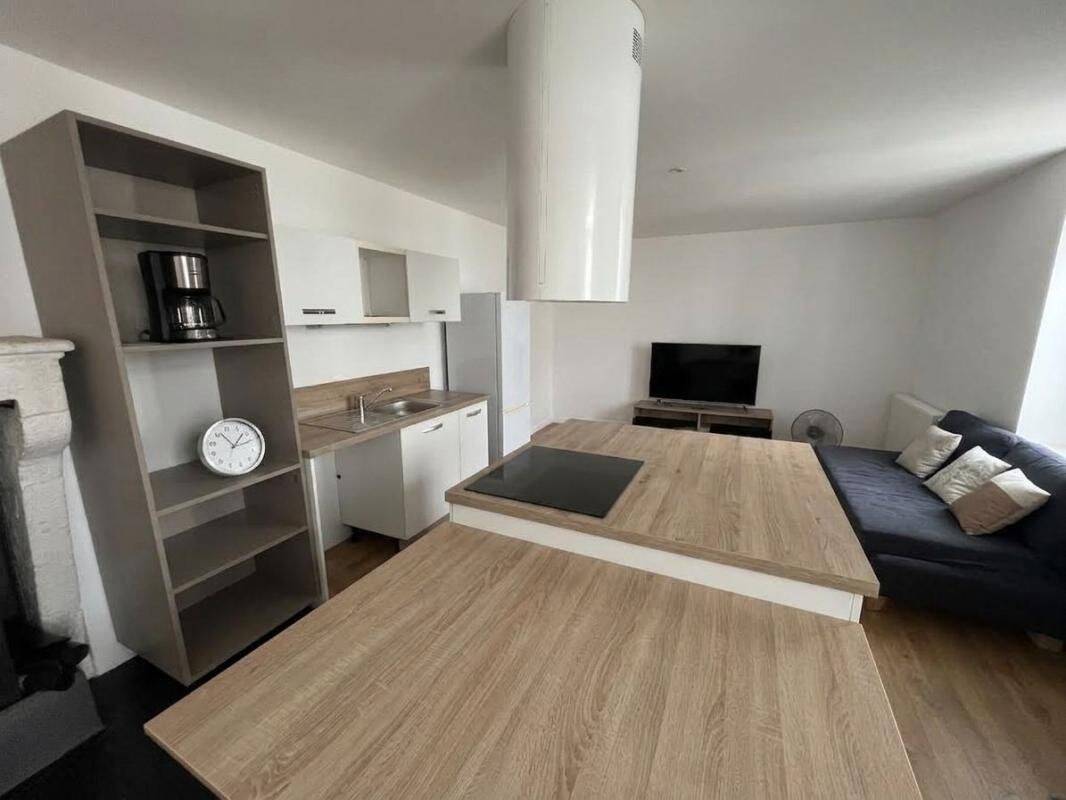 Maison 4 pièces 80 m² · à Gujan-Mestras · 79,7 m² · 1 227 €/mois