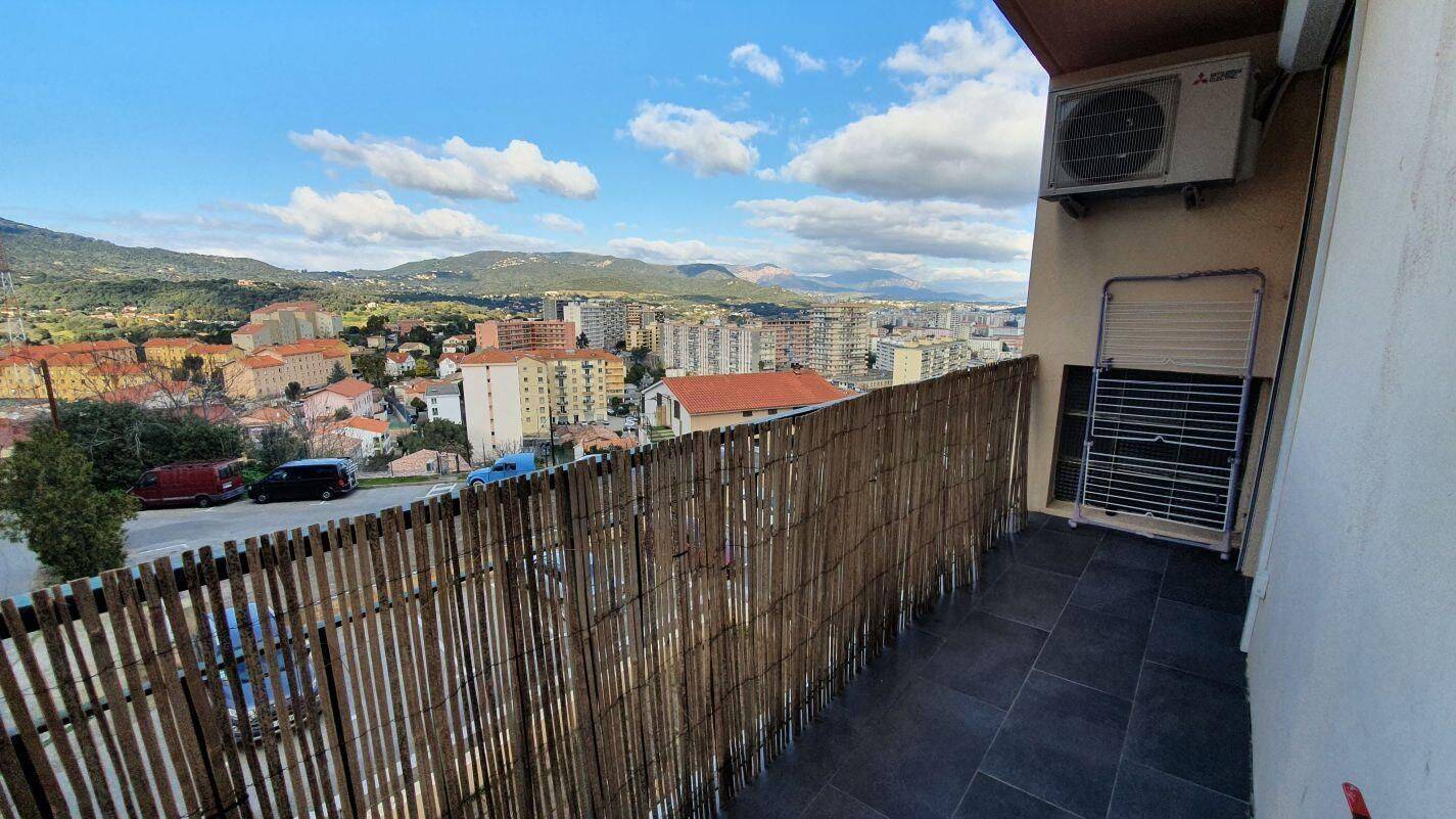 Appartement 2 pièces 33 m² · à Ajaccio · 33,2 m² · 745 €