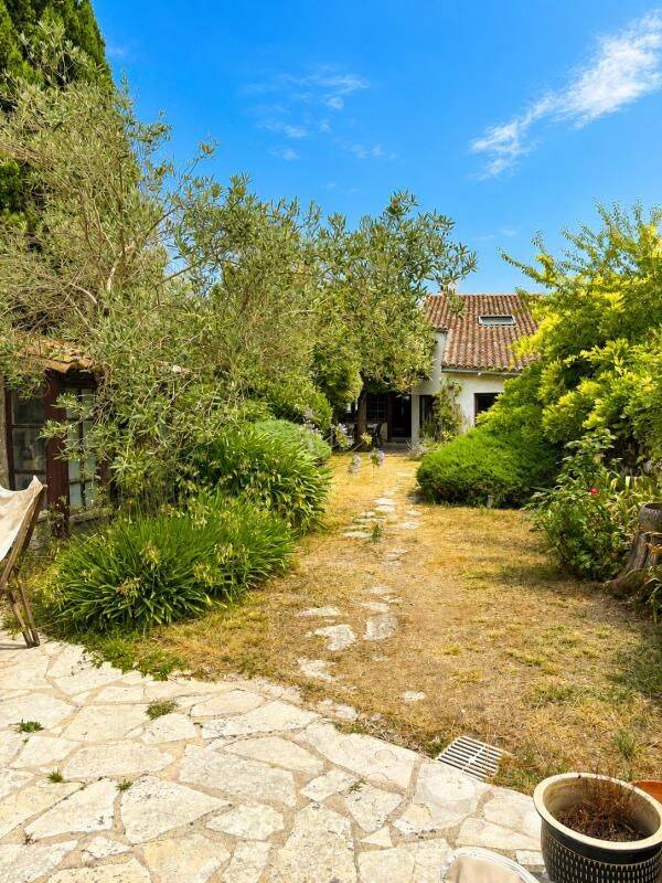 Maison 7 pièces 250 m² · à Le Bois-Plage-en-Ré · 250 m² · 1 050 000 €