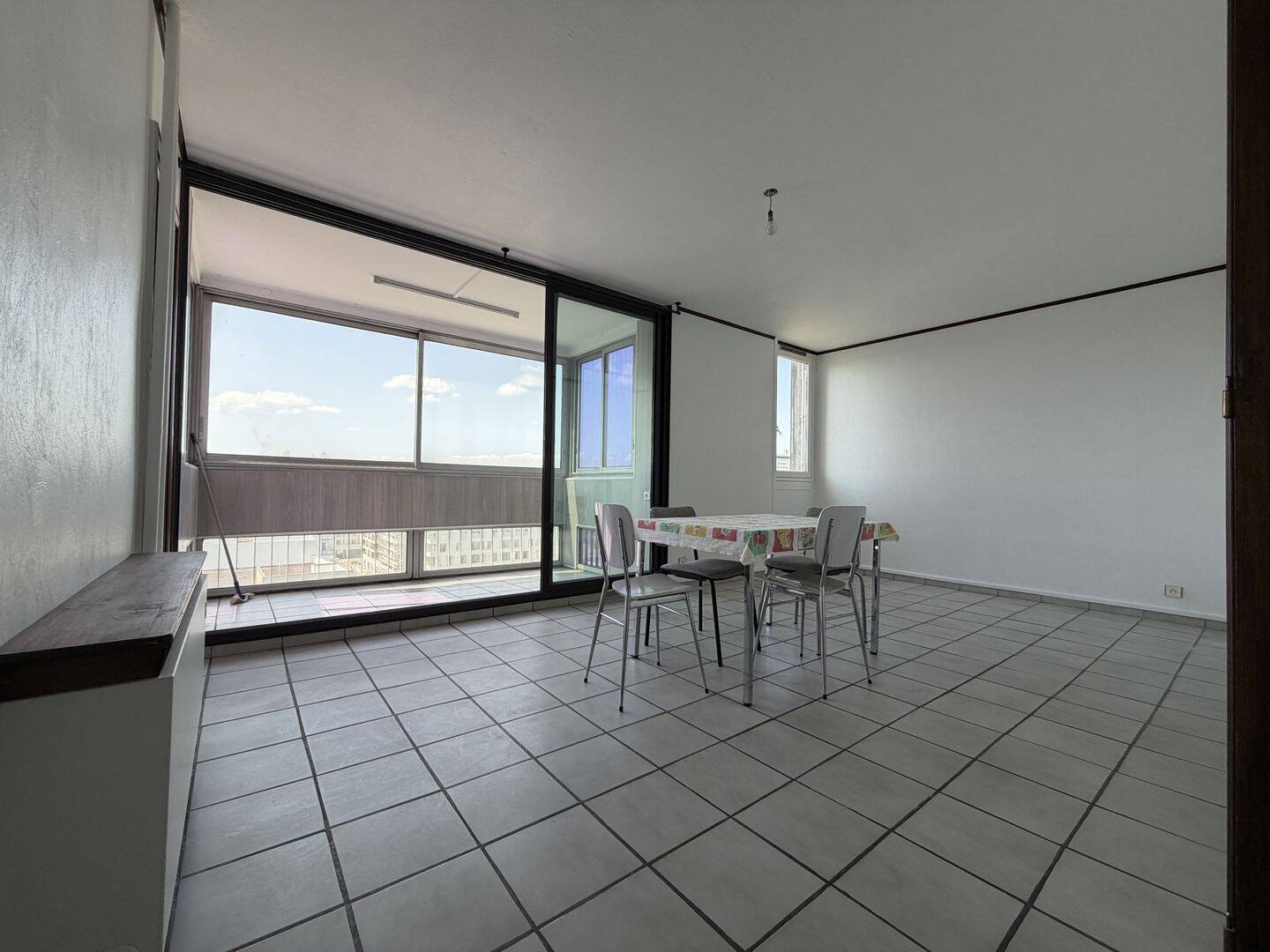 Appartement 3 pièces 63 m² · à Bron · 62,9 m² · 880 €/mois