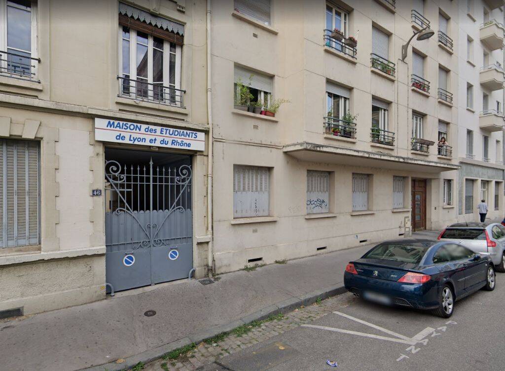 Appartement 2 pièces 61 m² · à Lyon 7ème Arrondissement · 61 m² · 950 €