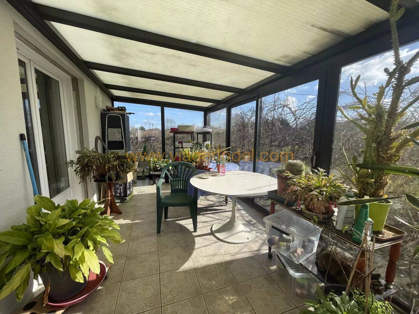 Maison 4 pièces 125 m² · à Saint-Planchers · 125 m² · 85 000 €
