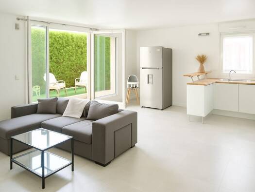 Appartement à vendre 252 350 € 3 pièces 2 chambres 64,3 m² RDC Les Saules Guyancourt 78280