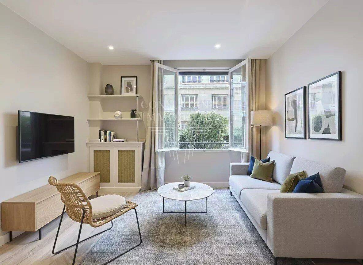 Appartement 2 pièces 32 m² · à Paris 16ème Arrondissement · 32 m² · 355 000 €