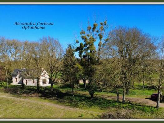 Maison à vendre 189 800 € 4 pièces 3 chambres 121 m² 2 000 m² de terrain Luché-Pringé 72800