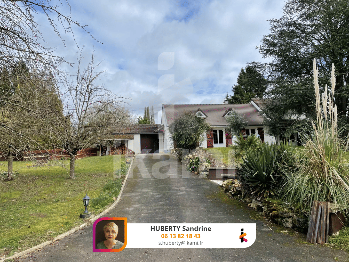 Maison 9 pièces 300 m² · à Charly-sur-Marne · 300 m² · 570 000 €