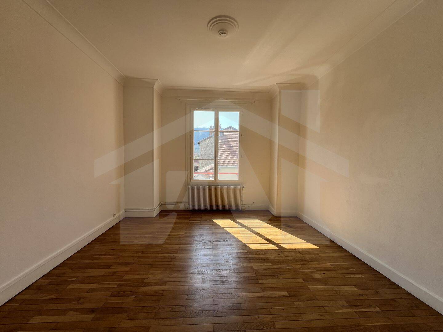 Appartement 2 pièces 59 m² · à Grenoble · 58,9 m² · 740 €
