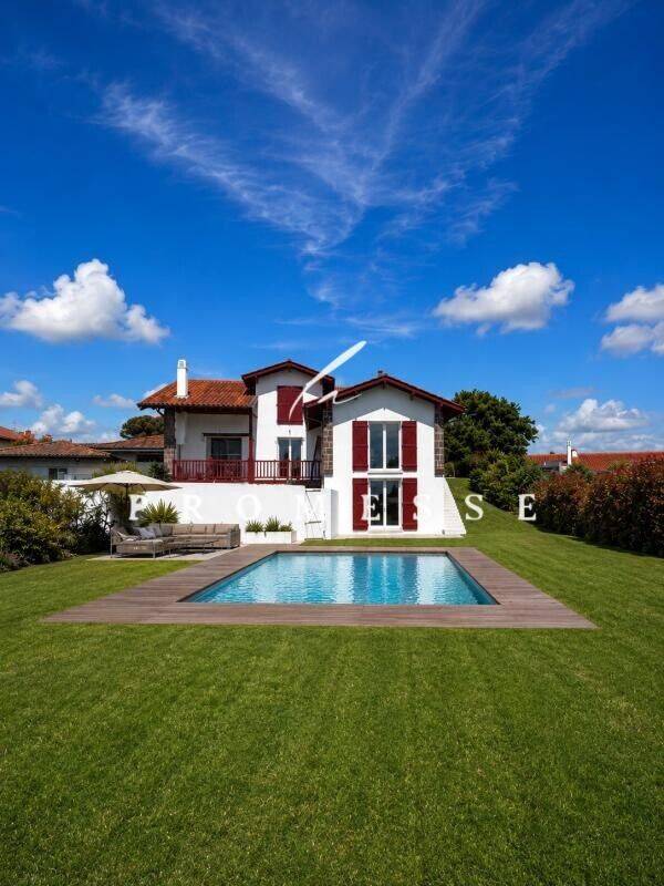 Maison 5 pièces 265 m² · à Bidart · 265 m² · 1 750 000 €